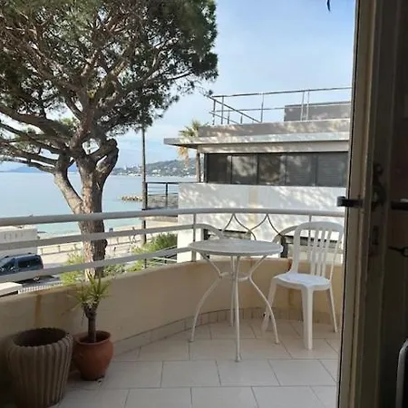 아파트 Provence-style Sea Across The Street